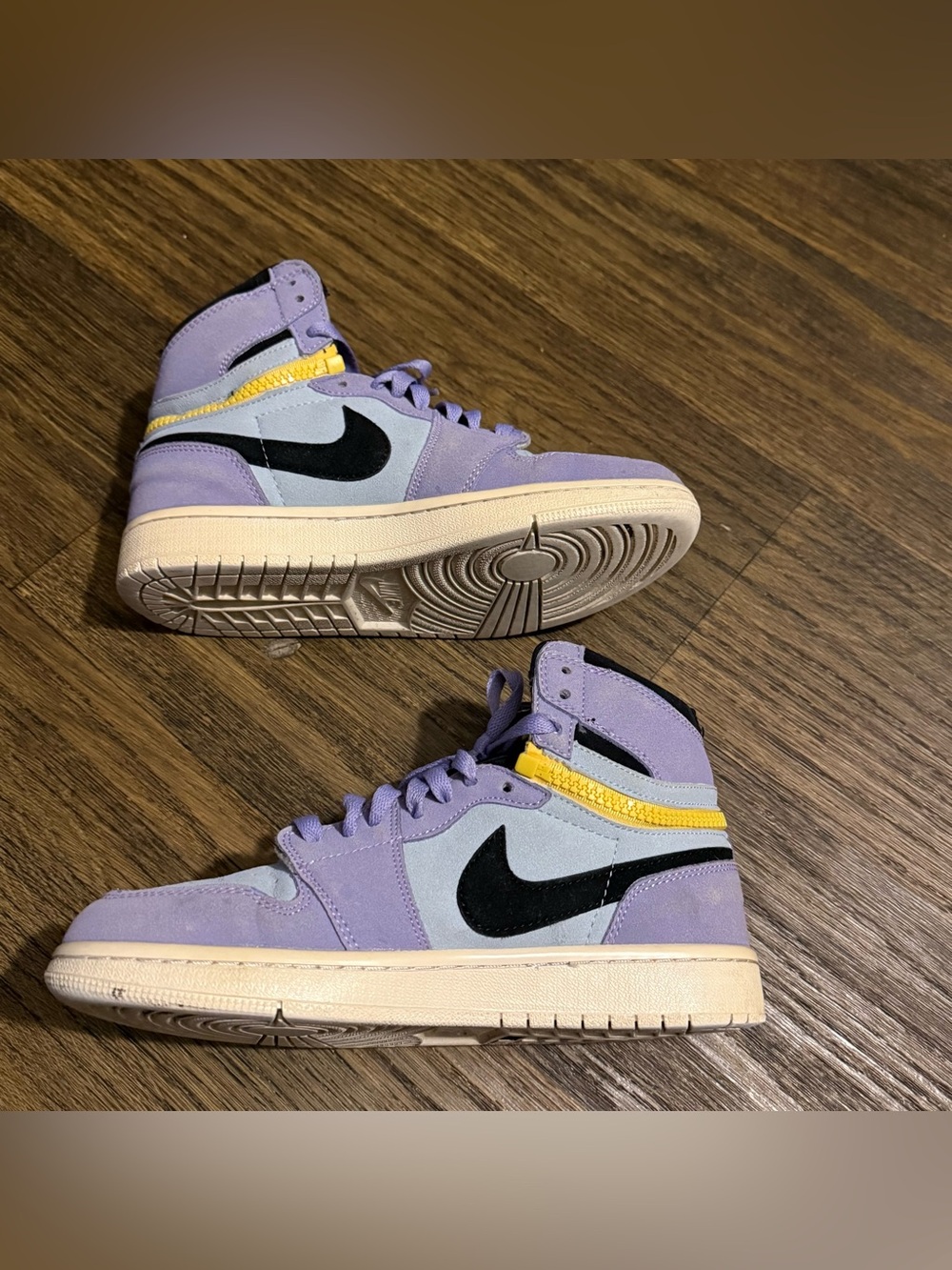 Air Jordan 1 High Zoom CMFT “Lemon Twist” – Women’s Size 8 - Picture 7 of 10